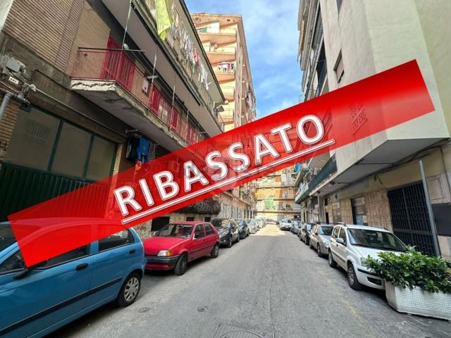 Appartamento in vendita a Casoria, Campania
