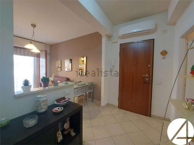 Appartamento in vendita a Montemurlo, Toscana
