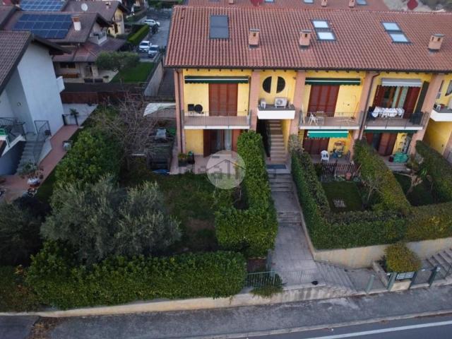 Appartamento in vendita a Villongo, Lombardia