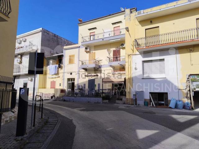 Appartamento in vendita a Miseno, Bacoli