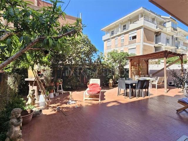 Appartamento in vendita a Torvajanica, Roma Capitale