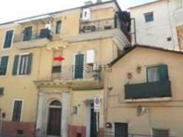 Appartamento in vendita a Imperia, Liguria