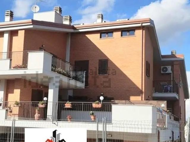Appartamento in vendita a Roma Capitale, Lazio