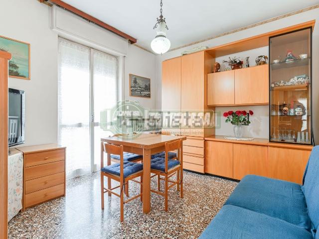 Appartamento in vendita a Mezzago, Monza e della Brianza