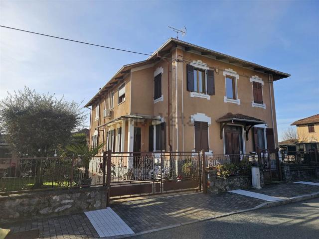 Appartamento in vendita a Piemonte, Biella