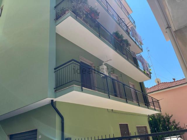 Appartamento in vendita a Riva Ligure, Liguria