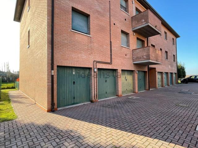 Appartamento in vendita a Ferrara, Reggio Emilia
