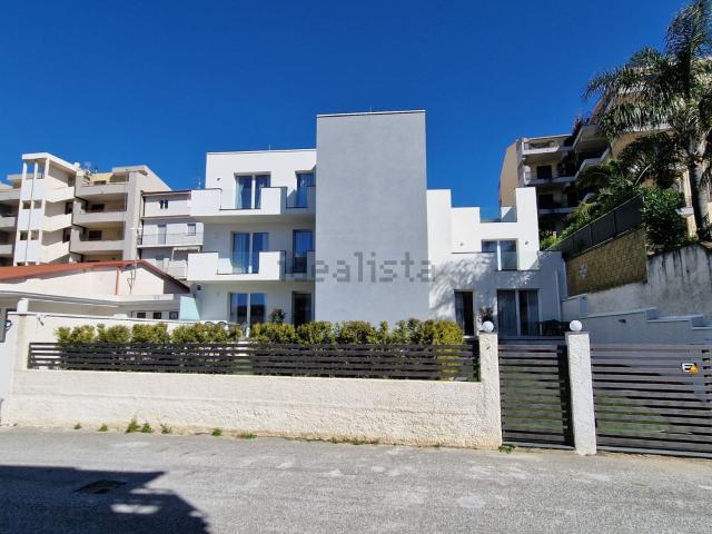 Appartamento in vendita a Venetico, Sicilia
