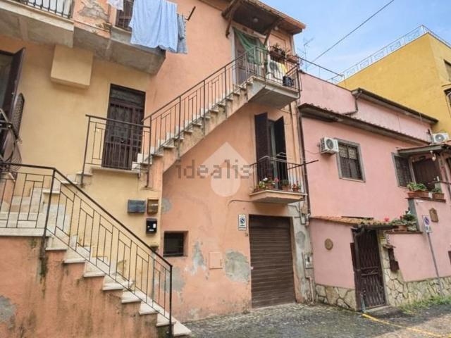 Appartamento in vendita a Ville di Nemi, Roma Capitale