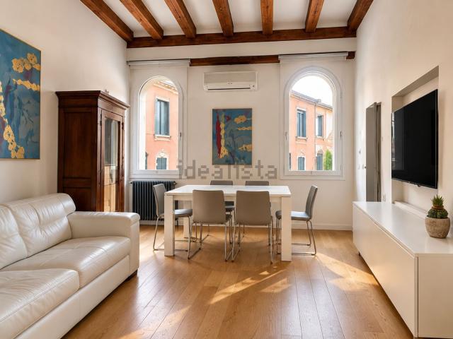 Appartamento in vendita a Castello, Venezia
