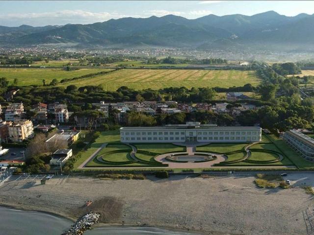 Appartamento in vendita a Tenuta di Marinella, Sarzana
