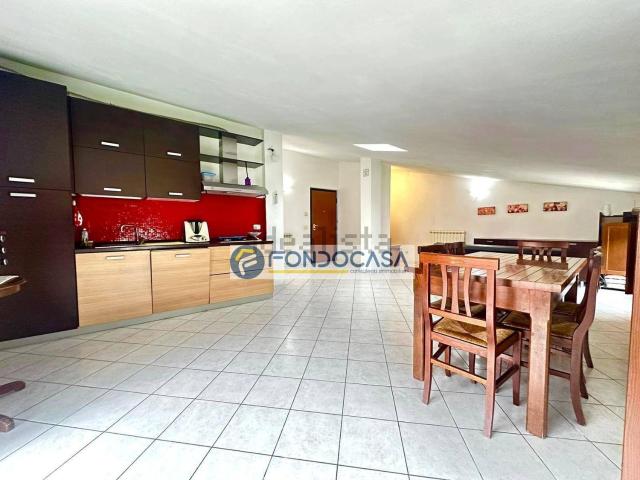 Appartamento in vendita a Montignoso, Toscana