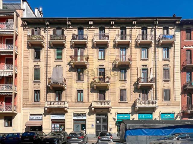 Appartamento in vendita a Municipio 9, Milano