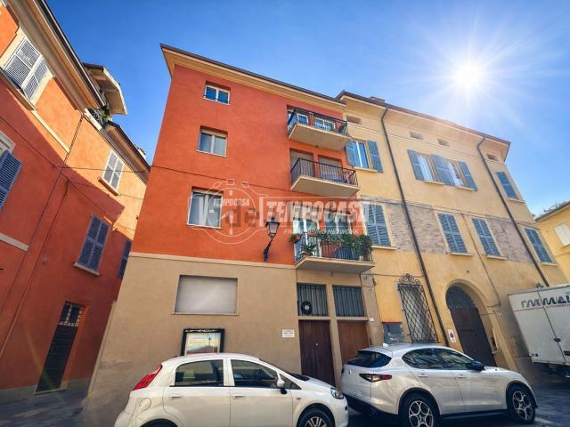 Appartamento in vendita a San Prospero città, Re