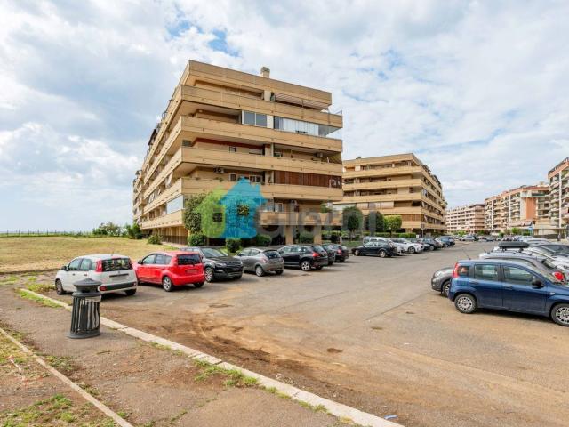 Appartamento in vendita a Colle Monfortani, Roma Capitale