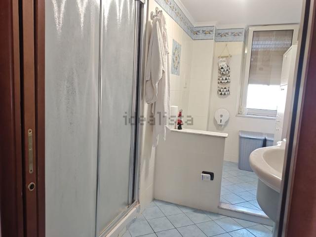 Appartamento in vendita a Vicaria, Napoli