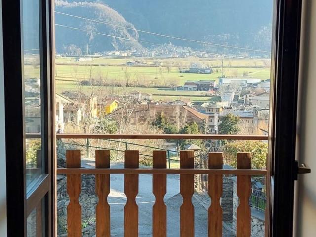 Appartamento in vendita a Ardenno, Lombardia