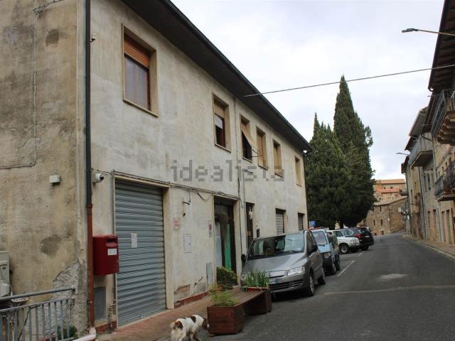 Appartamento in vendita a Montecatini Val Di Cecina, Toscana