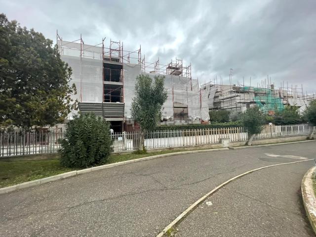 Attico in vendita a Poggio dell'Asino, Roma Capitale