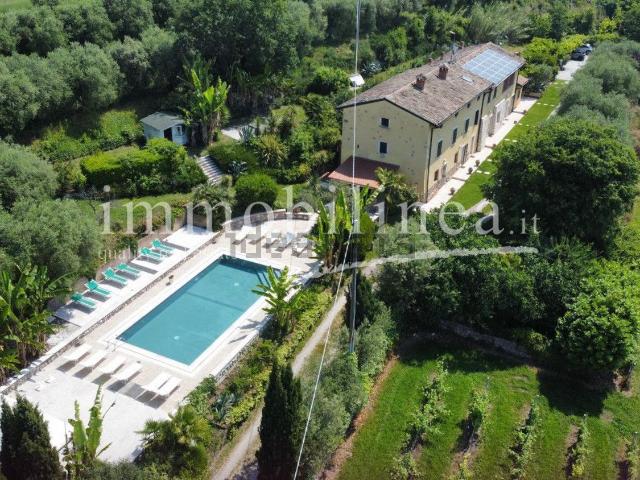 Appartamento in vendita a Bardolino, Veneto