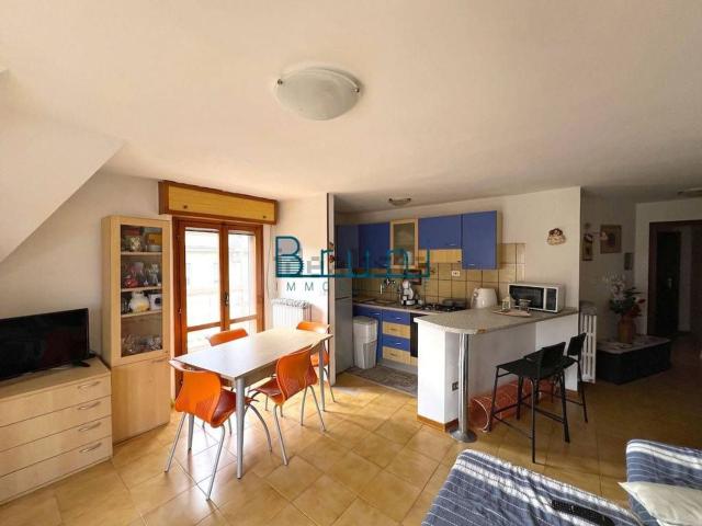 Appartamento in vendita a Bora Ragnola, Marche