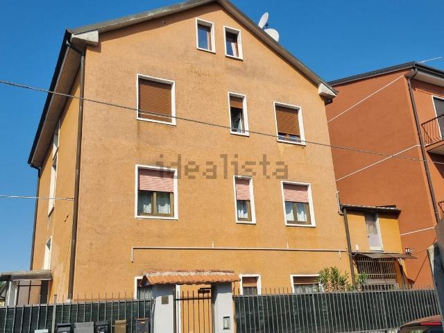 Appartamento in vendita a Bollate, Lombardia