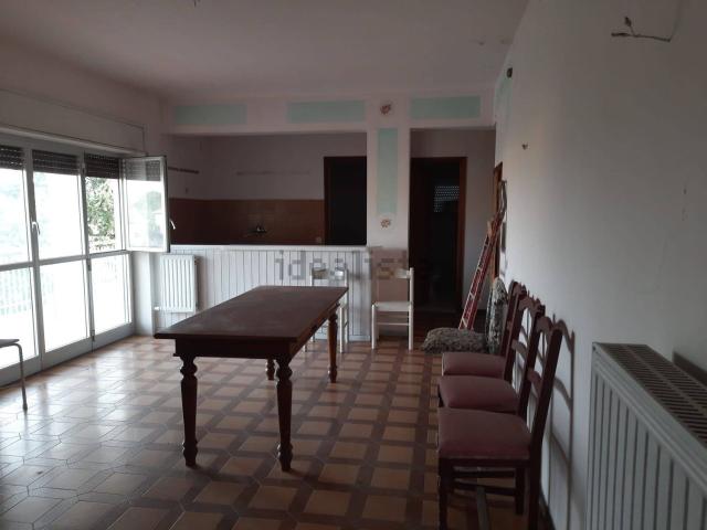 Appartamento in vendita a Nepi, Lazio