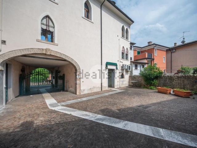 Appartamento in vendita a Castion Veronese, Costermano