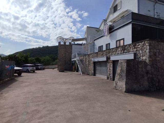 Appartamento in vendita a Salerno, Campania
