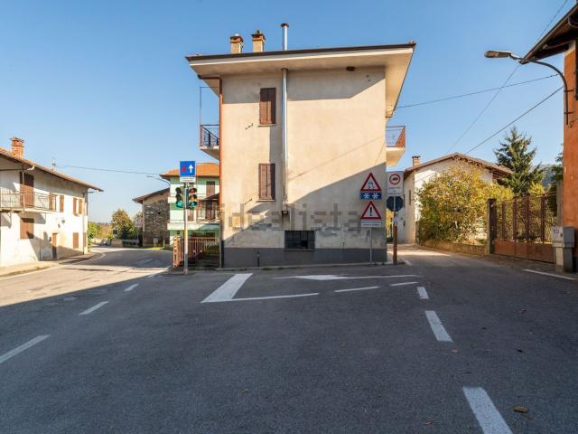 Appartamento in vendita a Tetti, Dronero