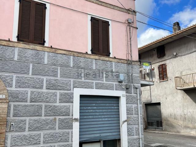 Appartamento in vendita a Marche, Macerata