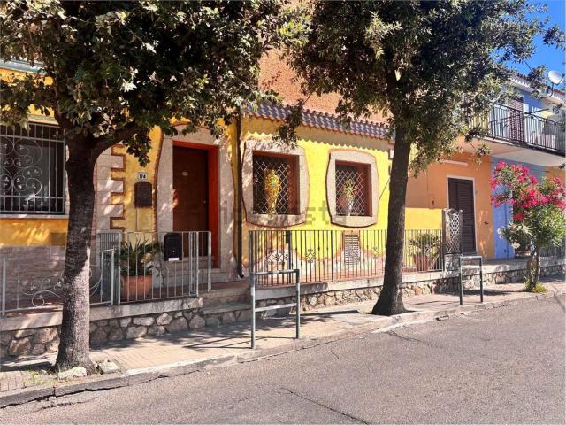 Appartamento in vendita a Part'e Sole, Posada