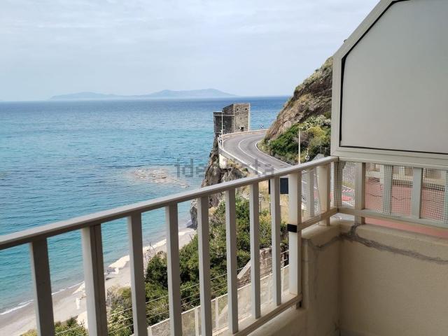 Appartamento in vendita a Piraino, Sicilia