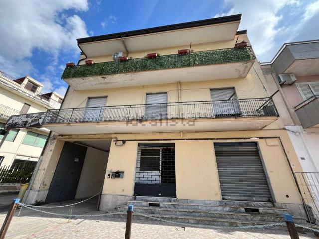 Appartamento in vendita a Casapulla, Campania