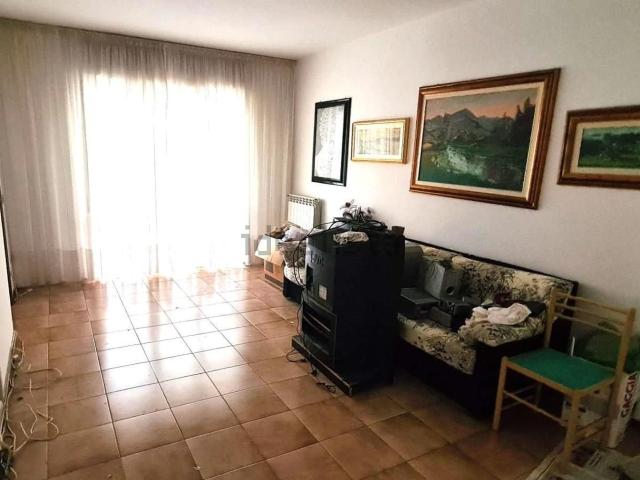Appartamento in vendita a Scopaia, Livorno