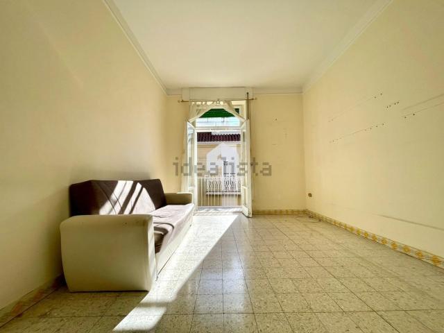 Appartamento in vendita a Portici, Campania