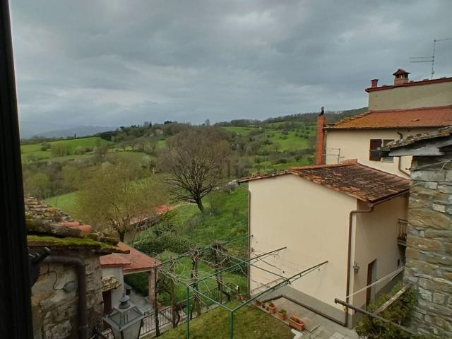Appartamento in vendita a Poppi, Toscana