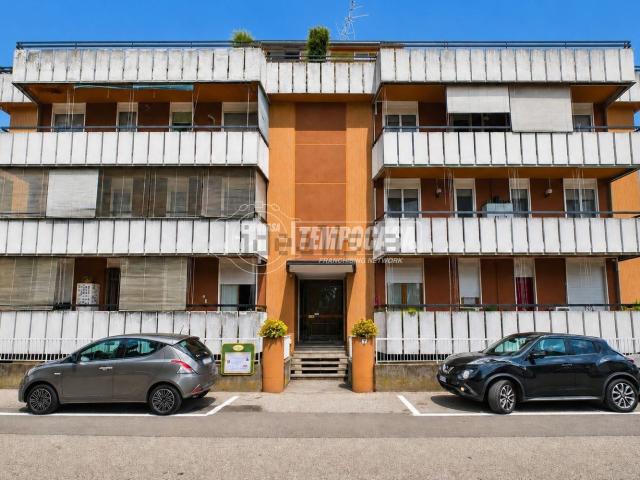Appartamento in vendita a Bornate, Piemonte