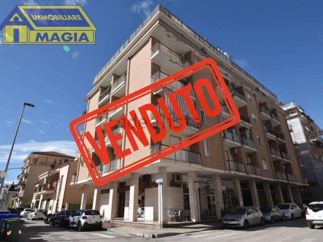 Appartamento in vendita a Ischia, Marche