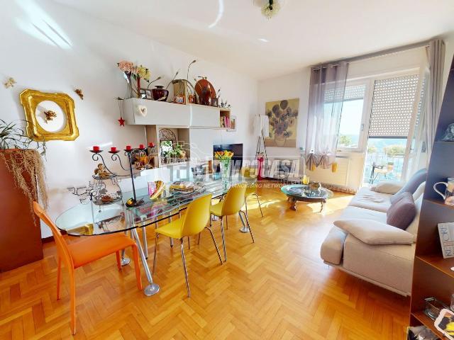 Appartamento in vendita a Garzola, Como