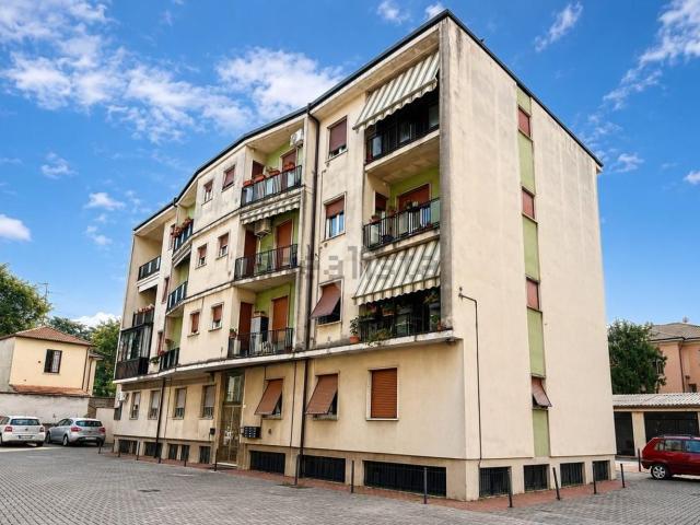 Appartamento in vendita a Macherio, Monza e della Brianza