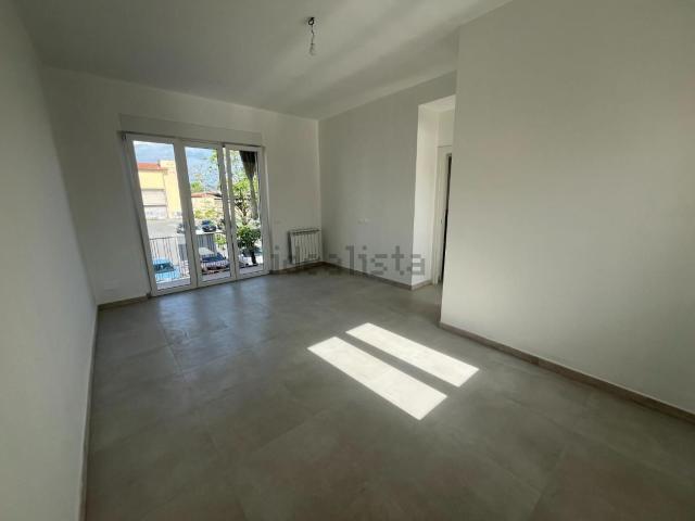 Appartamento in vendita a Viareggio, Lucca