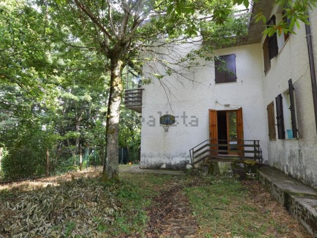 Appartamento in vendita a Marliana, Toscana