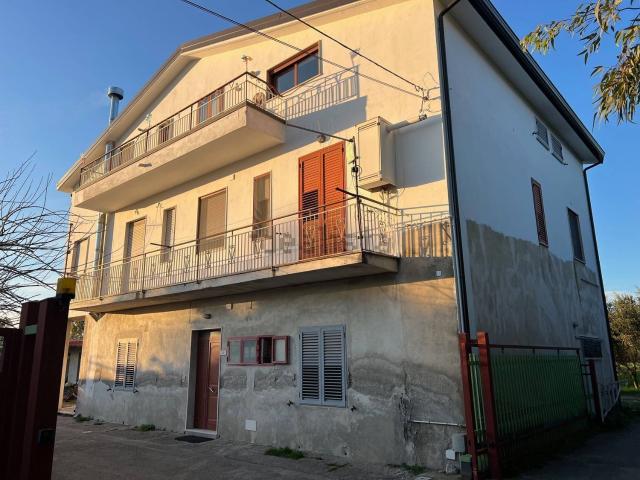 Appartamento in vendita a Capaccio, Campania