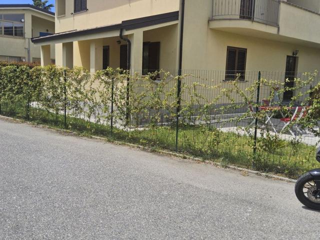 Appartamento in vendita a Calabria, Reggio Calabria