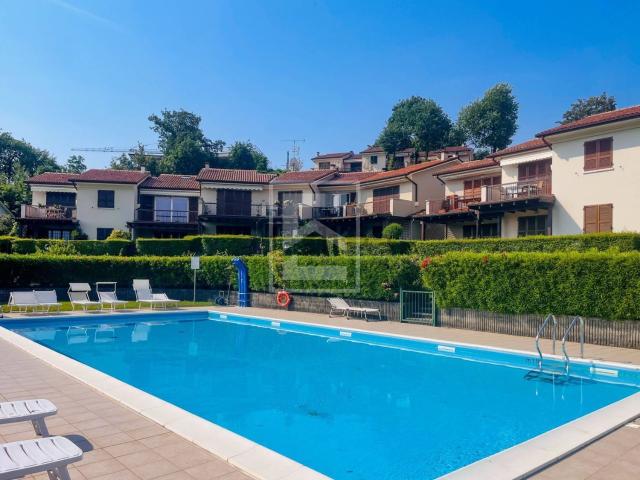 Appartamento in vendita a Padenghe Sul Garda, Lombardia