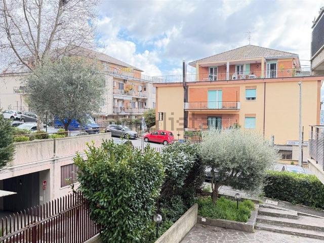 Appartamento in vendita a Albano Laziale