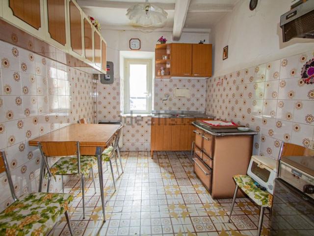 Appartamento in vendita a Canepina, Lazio