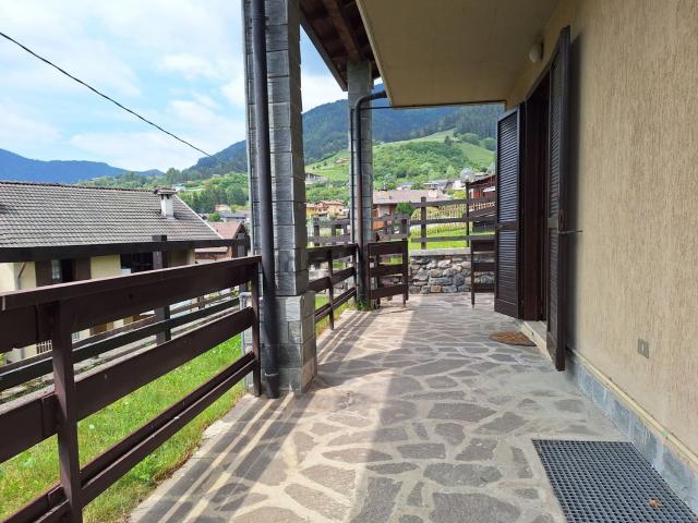 Appartamento in vendita a Comunità montana della valle Camonica, Borno