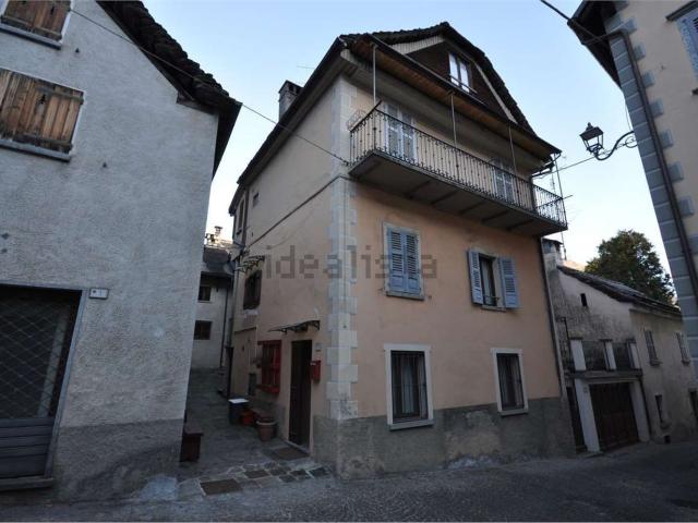 Appartamento in vendita a Malesco, Verbano-Cusio-Ossola